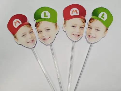 Topper de Docinho Rostinho Mario e Lu com Foto e Chapeuzinho