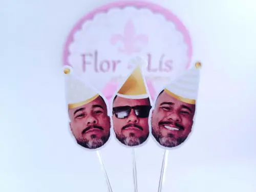 Topper de Docinho Rosto Adulto com Foto Bege e Dourado