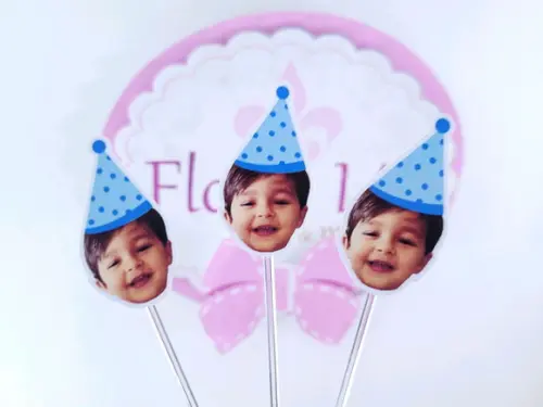 Topper para Docinho com Foto Rosto do Bebê Chapeuzinho Azul