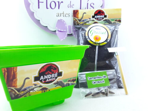 Kit Plantio Dinossauros