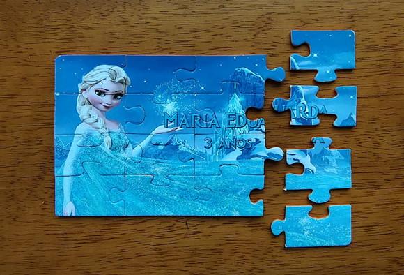 Lembrancinha Personalizada Quebra Cabeça Frozen