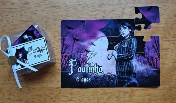 Lembrancinha Personalizada Quebra Cabeça Wandinha