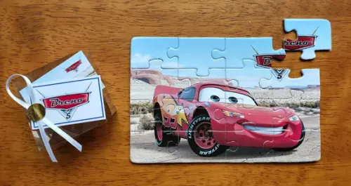 Lembrancinha Personalizada Quebra Cabeça Carros Disney Mcqueen