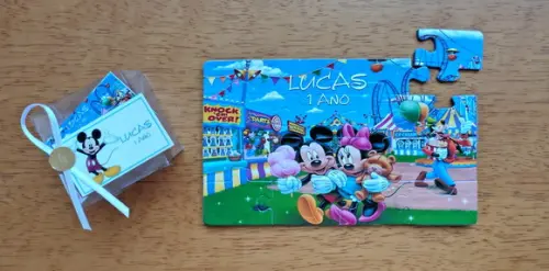 Lembrancinha Personalizada Quebra Cabeça Turma do Mickey