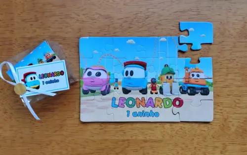 Lembrancinha Personalizada Quebra Cabeça Léo o Caminhão