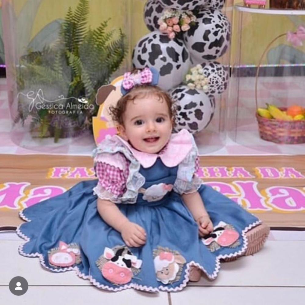 Vestido Fazendinha Rosa + Blusa Body Removível