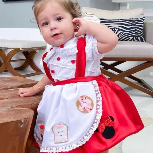 Vestido Salopete Infantil Minnie Confeiteira