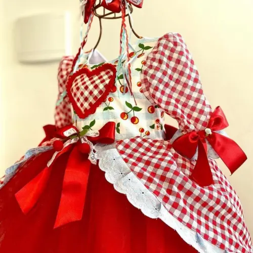 Vestido Junino e Julino e Infantil