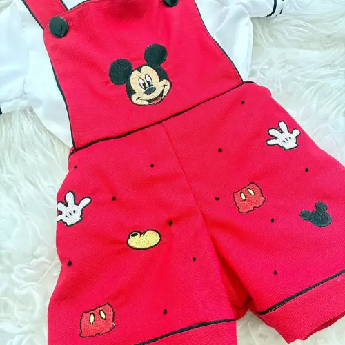 Fantasia Mickey (macacao)