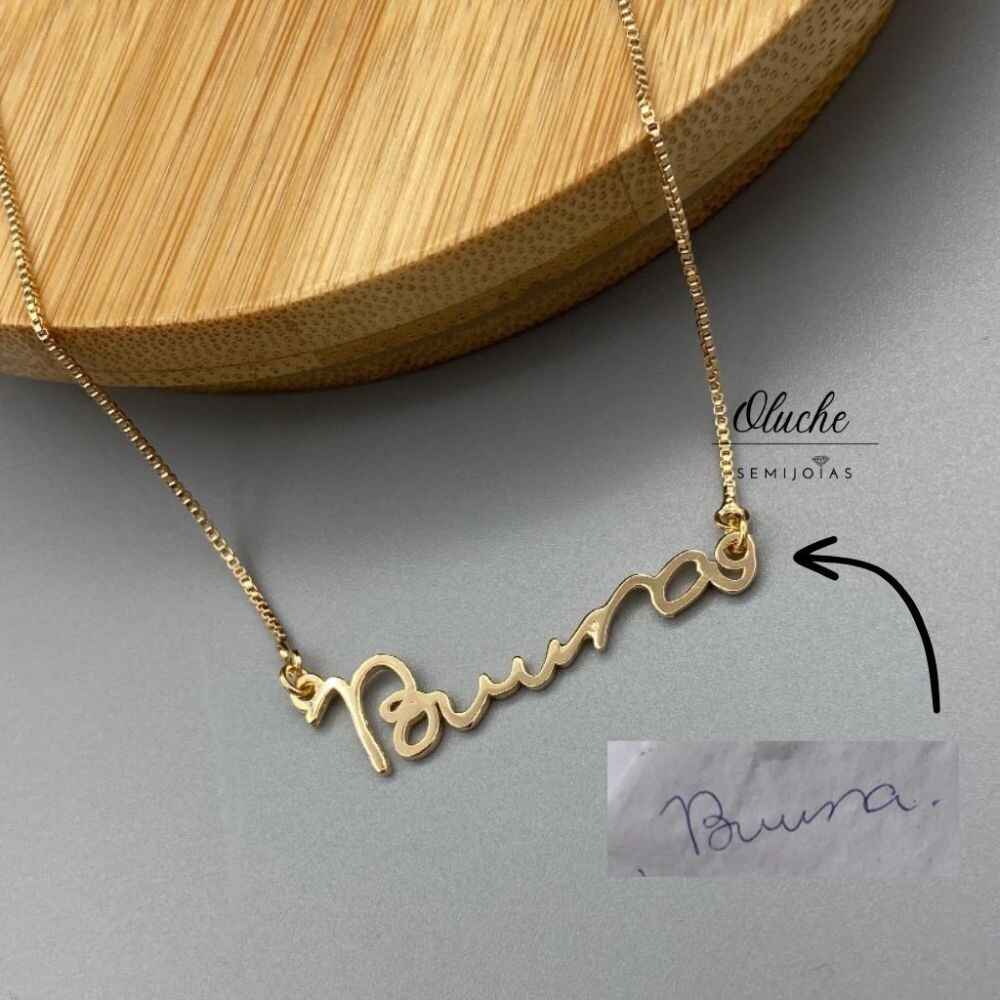 Colar Reprodução da Escrita em semijoia no banho ouro 18k