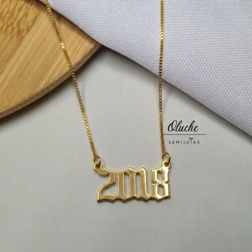 COLAR ANO DE NASCIMENTO EM PRATA 925 COM BANHO DE OURO 18K