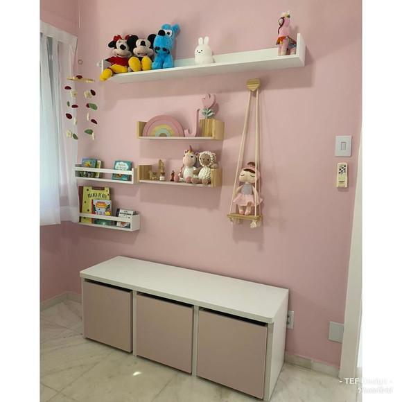 Kit Montessori Infantil Rosa com Prateleiras, Porta-Livros e Caix