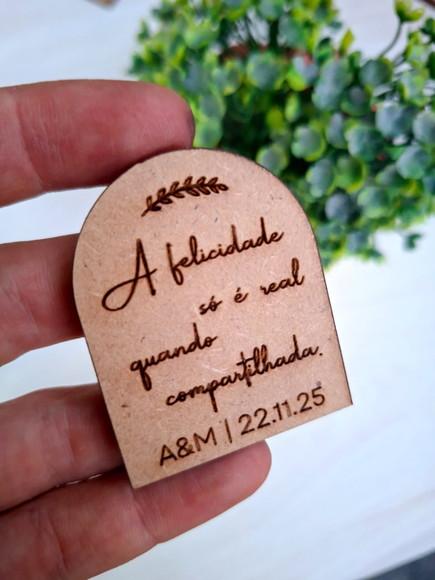 Lembracinha para Casamento | Imã de Geladeira Personalizado