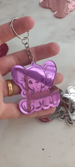 Chaveiro Elefantinha em Acrílico Espelhado Rosa
