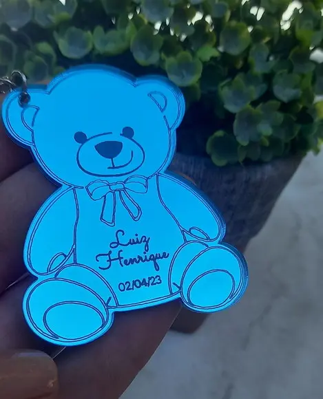 Chaveiro Ursinho em Acrílico Espelhado Azul