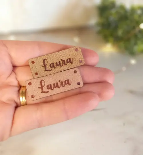 Etiqueta Em Suede | 4x1,5cm | 20 Unidades