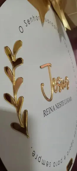Placa Religiosa Porta de Entrada - Jesus Reina Neste Lugar