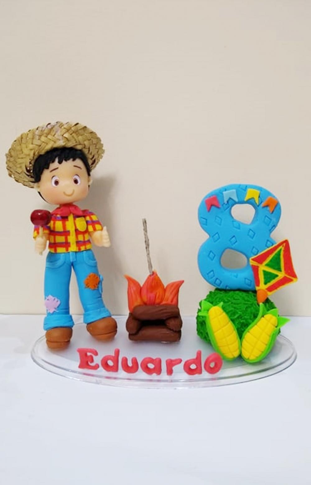 TOPO DE BOLO FESTA JUNINA