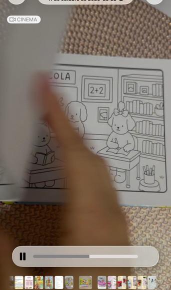 Bobbie Goods Volta as Aulas Livro de Colorir