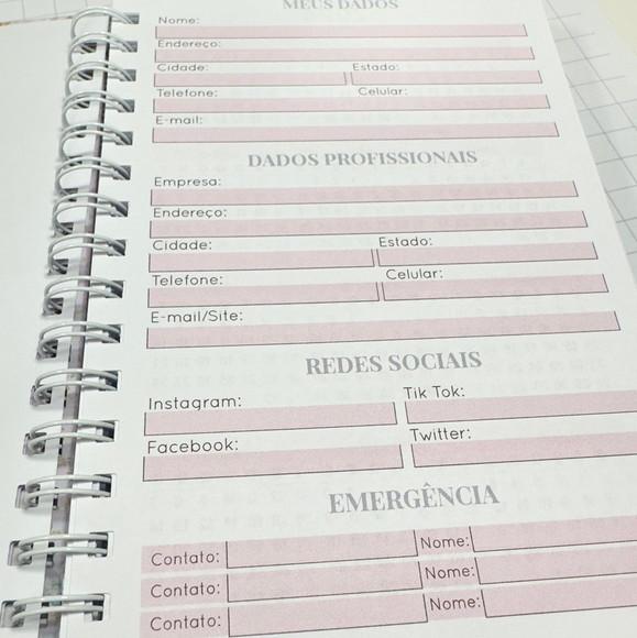 Caderno Pautado A5 Floral Alfabeto