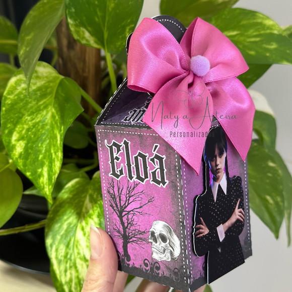 Caixa Milk Wandinha Semi Luxo