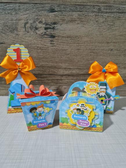 Kit 40 Personalizados Mundo Bita