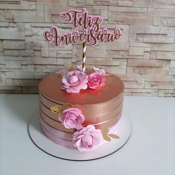 Topo de Bolo Feliz Aniversário e Flores