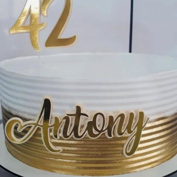 Topo de Bolo Nome e Idade Dourado