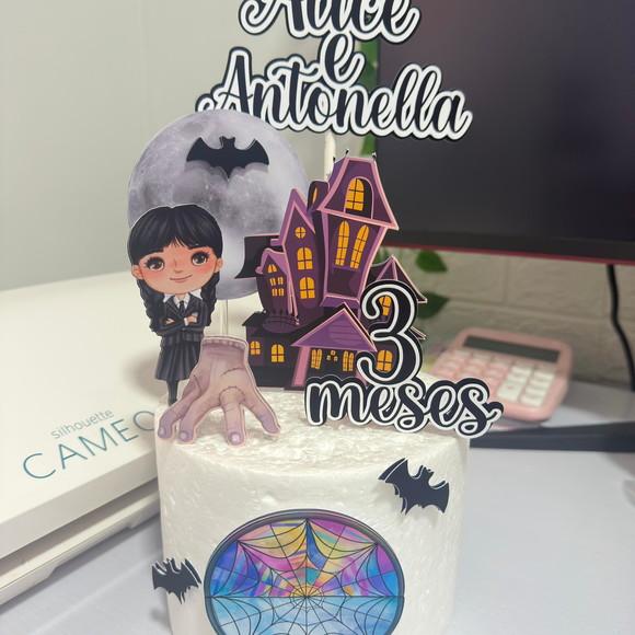 Topo de Bolo Wandinha Vandinha Castelo