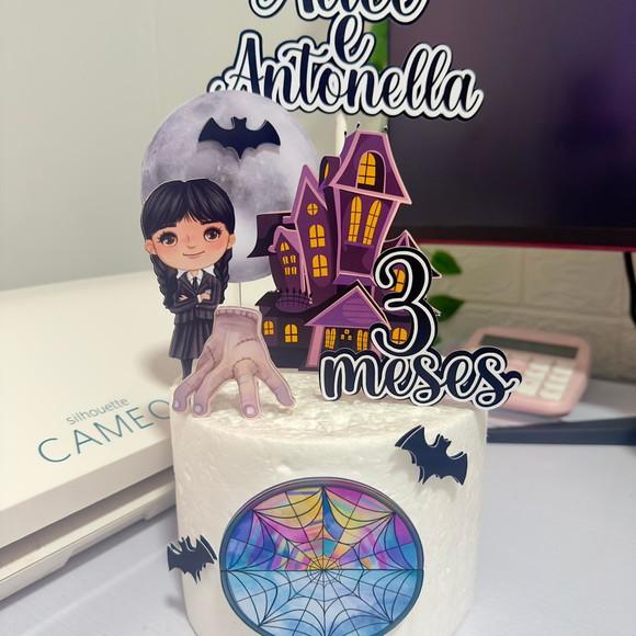 Topo de Bolo Wandinha Vandinha Castelo