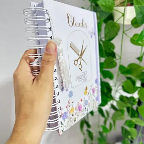 Agenda Personalizada 2025 Cabeleireira