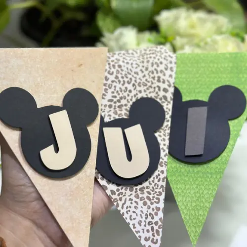 Bandeirola Mickey Safari