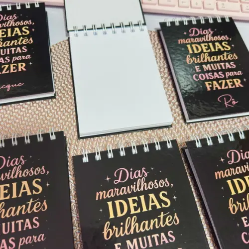 Bloco A6 sem Pauta Frase Dias Incríveis Ideias Brilhantes