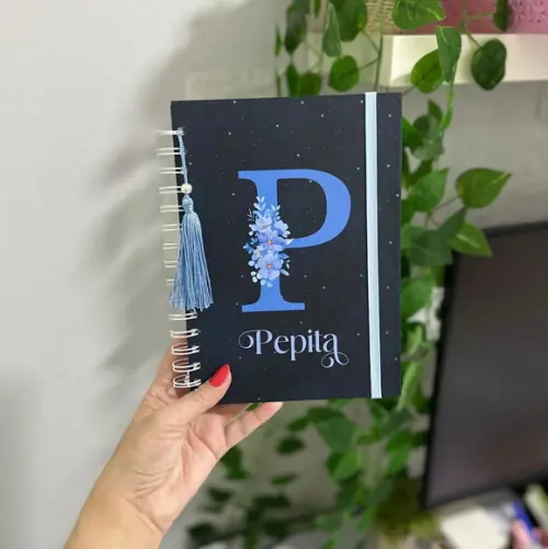 Caderno Pautado A5 Inicial Floral Azul