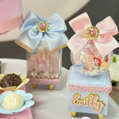 Caixa Milk Vitrine Luxo Princesas