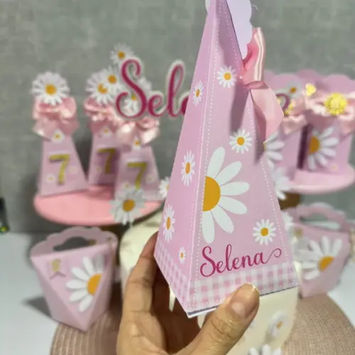 Kit Personalizados Margaridas 30 Peças
