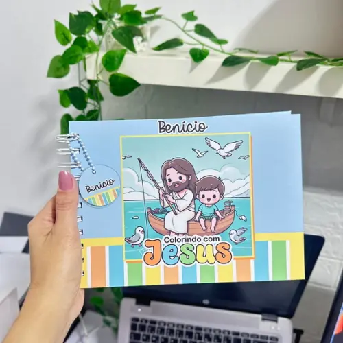 Livro de Colorir Cristão Menino