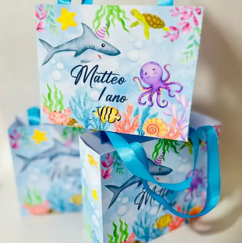 Sacolinha Personalizada Fundo do Mar Tubarão