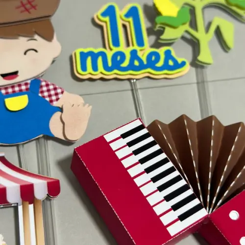 Topo de Bolo Arraiá Menino Festa Junina