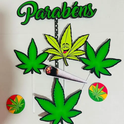 Topo de Bolo Cannabis