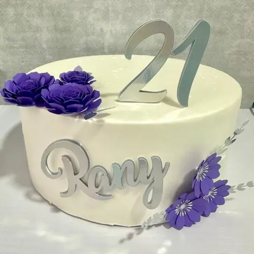 Topo de Bolo Nome e Idade Prata e Roxo com Flores
