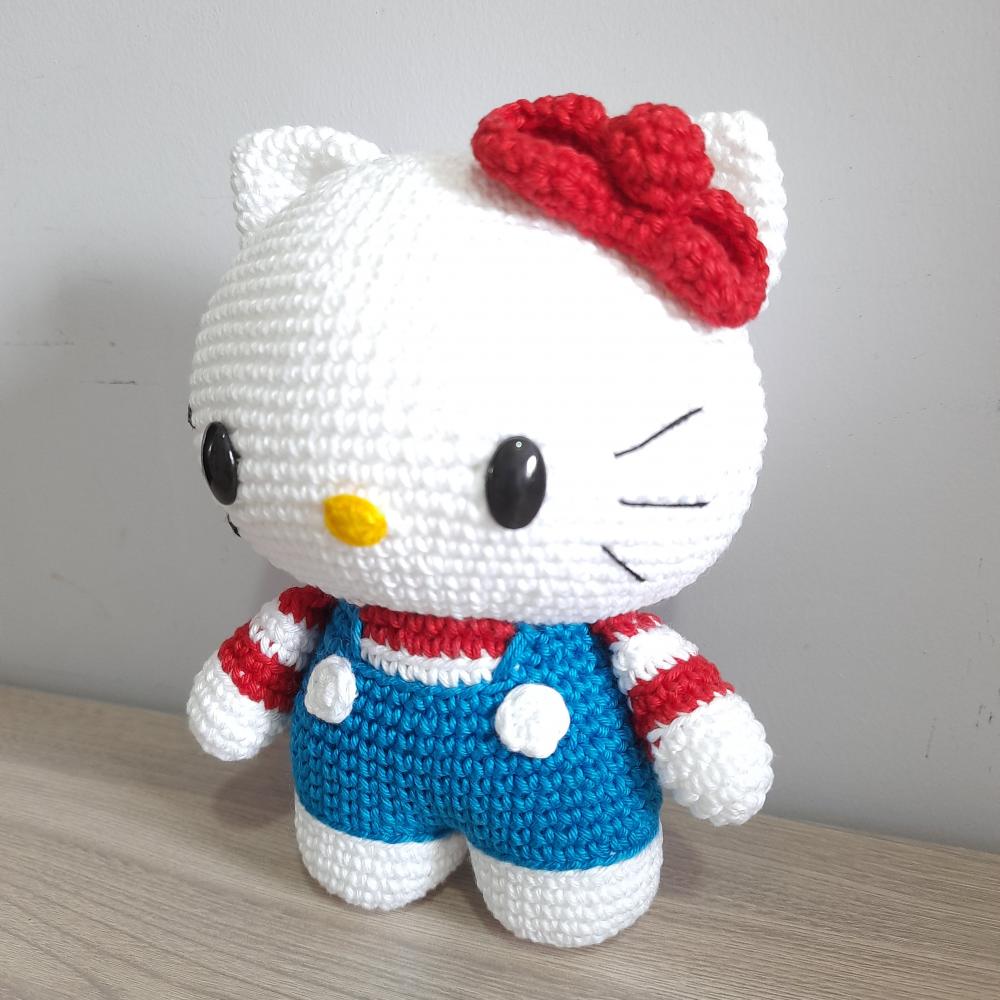 Hello Kitty Amigurumi