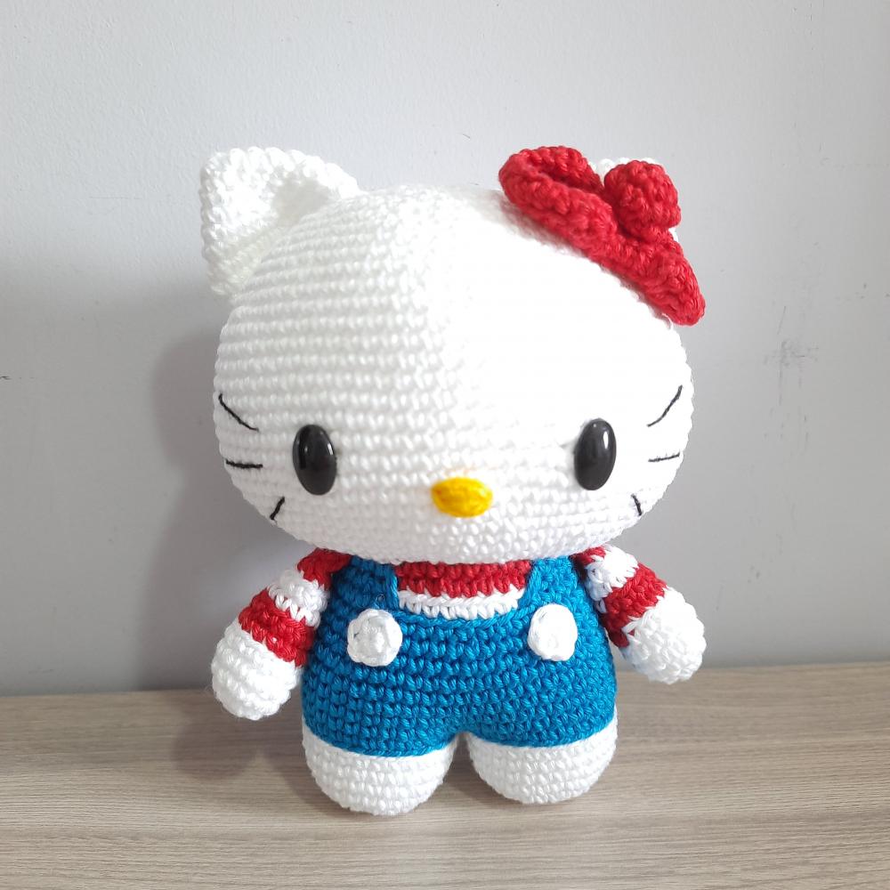 Hello Kitty Amigurumi