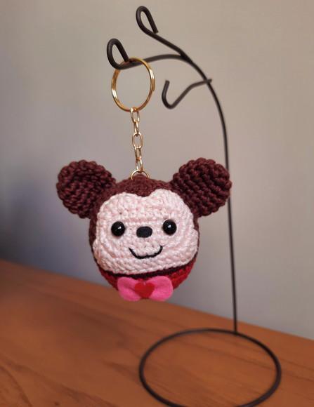 Chaveiro do Mickey em Amigurumi