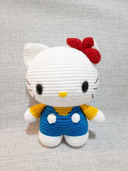 Hello Kitty Amigurumi