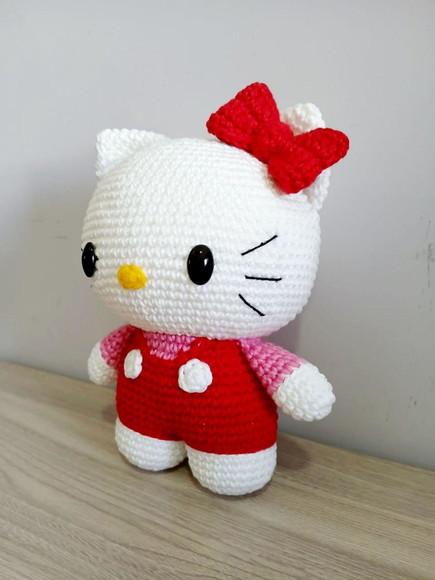 Hello Kitty Amigurumi
