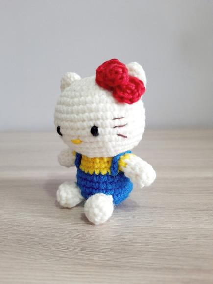 Hello Kitty Amigurumi