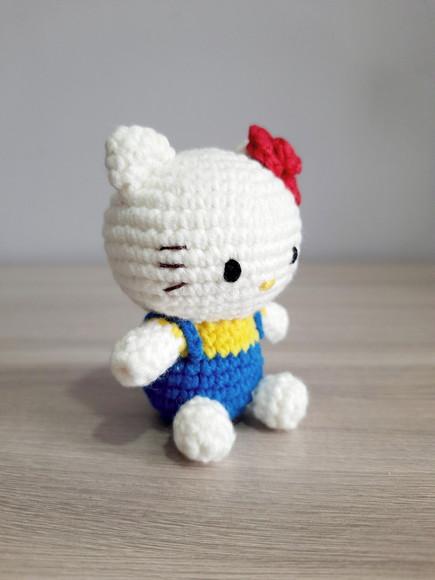 Hello Kitty Amigurumi