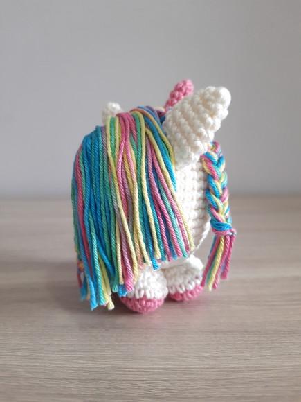 Unicórnio Bola Amigurumi