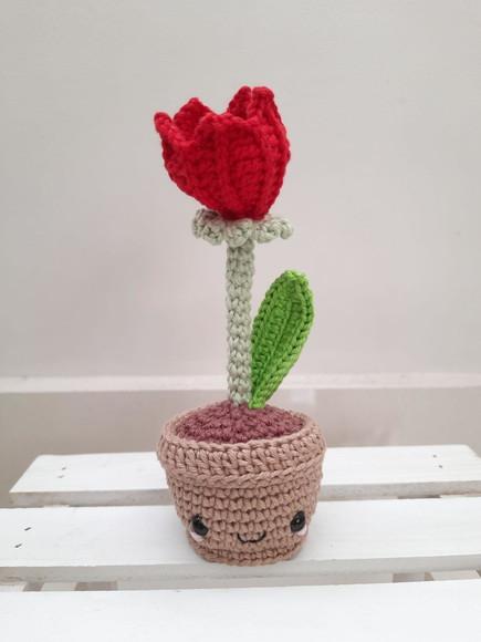 Vaso de Tulipa Amigurumi
